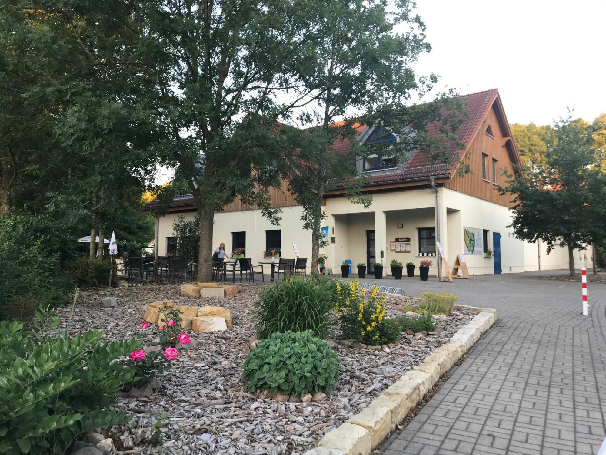 Ferienwohnung Ortrand - Pension Exteriör bild