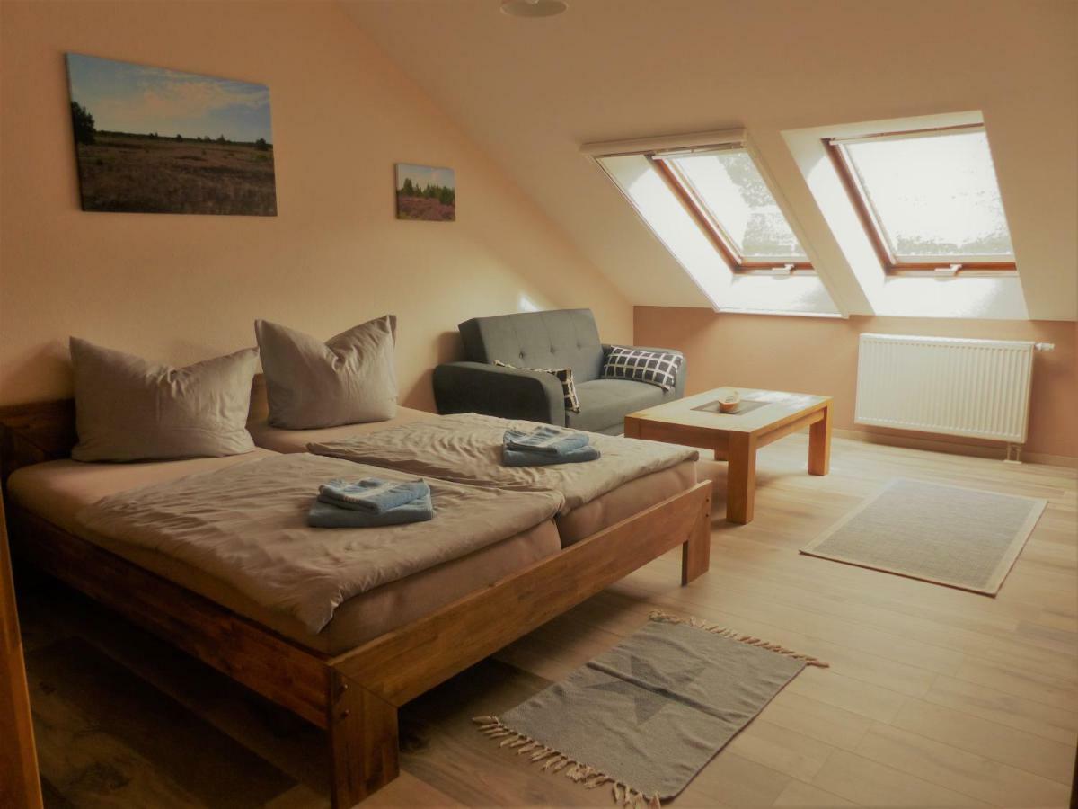 Ferienwohnung Ortrand - Pension Exteriör bild